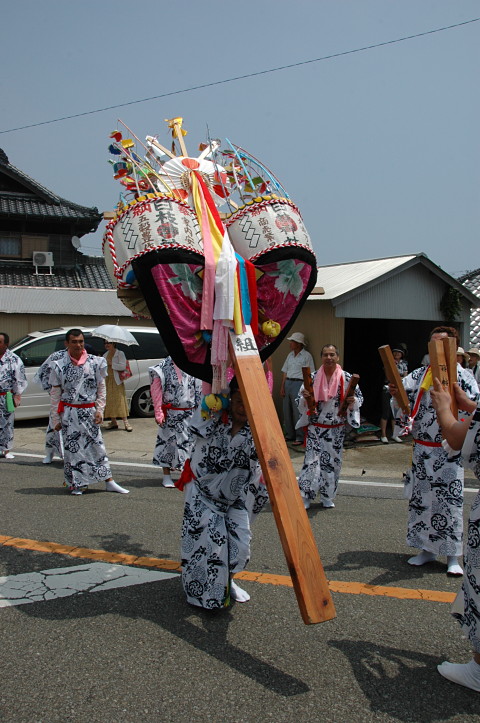 神さまのいる村 白間津大祭物語: 中古 | かわな静 | 古本の通販